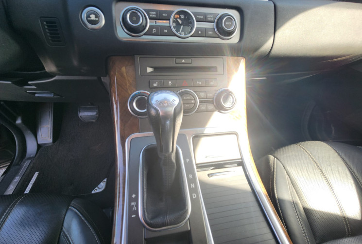 Land-Rover Range Rover Sport  3.0 TDV6  245 / BOITE AUTOMATIQUE / GARANTIE 12 MOIS