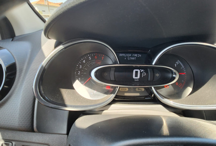Renault Clio IV PHASE 2 120 CV INTENS / ENTRETIEN FULL CONSTRUCTEUR / GARANTIE 12 MOIS