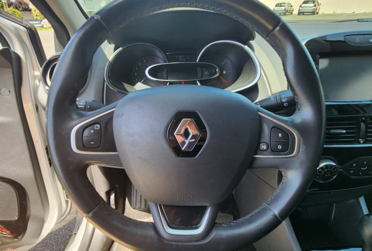 Renault Clio IV PHASE 2 120 CV INTENS / ENTRETIEN FULL CONSTRUCTEUR / GARANTIE 12 MOIS