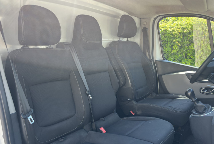 Renault Trafic Fg III (F82) L1H1 1000 1.6 dCi 120ch Confort Euro6 // PRIX TTC // PAS DE TVA