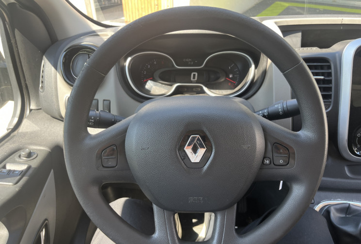Renault Trafic Fg III (F82) L1H1 1000 1.6 dCi 120ch Confort Euro6 // PRIX TTC // PAS DE TVA