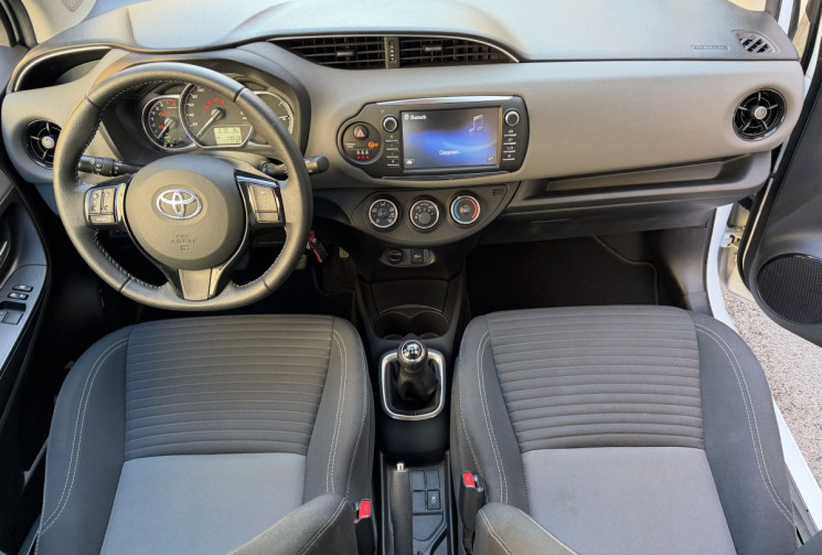 Toyota Yaris 3 France 1.0 VVTi 12V 72 cv 2em main / tel / clim / 18 000 km 