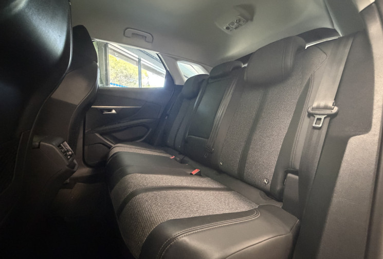 Peugeot 3008 1.5 BLUEHDI 130 CH ACTIVE BUSINESS