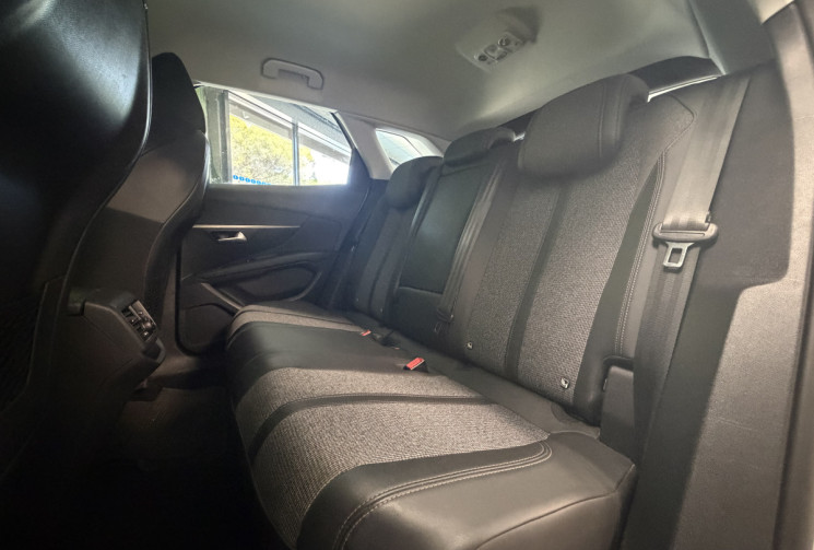 Peugeot 3008 1.5 BLUEHDI 130 CH ACTIVE BUSINESS