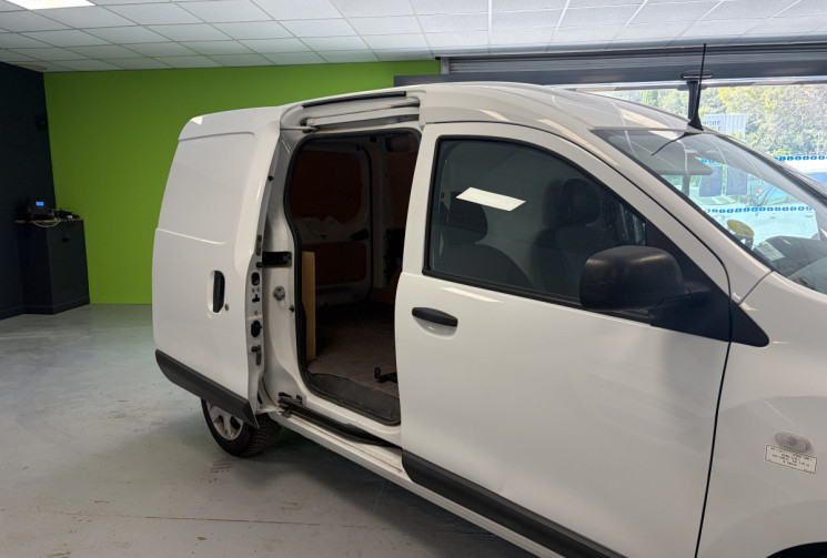 Dacia Dokker 1.5 DCI 90 CH ECRAN CARPLAY DISTRIBUTION OK