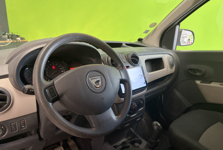 Dacia Dokker 1.5 DCI 90 CH ECRAN CARPLAY DISTRIBUTION OK