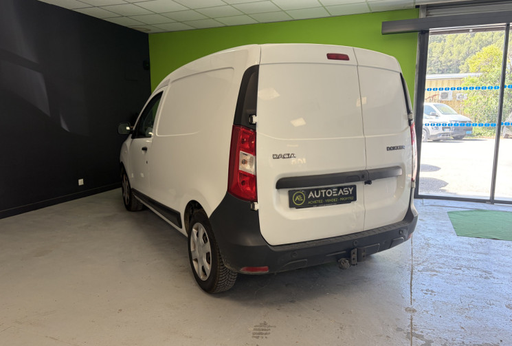 Dacia Dokker 1.5 DCI 90 CH ECRAN CARPLAY DISTRIBUTION OK