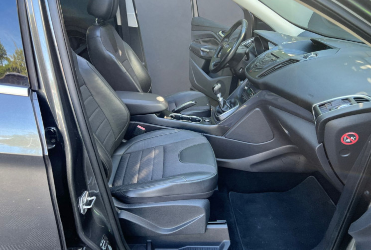 Ford Kuga  II 2.0 TDCi 16V 115 cv TITANIUM