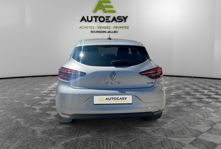 Renault Clio V / 1.6 E-TECH / 140 CH / BUSINESS