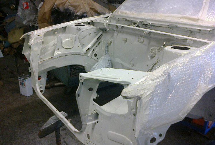 Peugeot 205 GTI 1.6 105 ch BVM5 ENTIEREMENT RESTAUREE