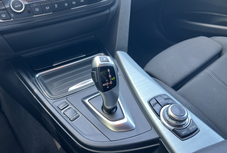 BMW Série 3 F30 318d 143 BVA Sport / GPS / Radars AR / Entretien à Jour