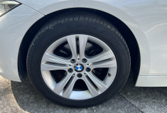 BMW Série 3 F30 318d 143 BVA Sport / GPS / Radars AR / Entretien à Jour