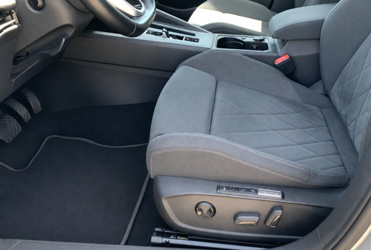 Volkswagen Golf  VIII 2.0 TDI 150 STYLE 1ST DSG7