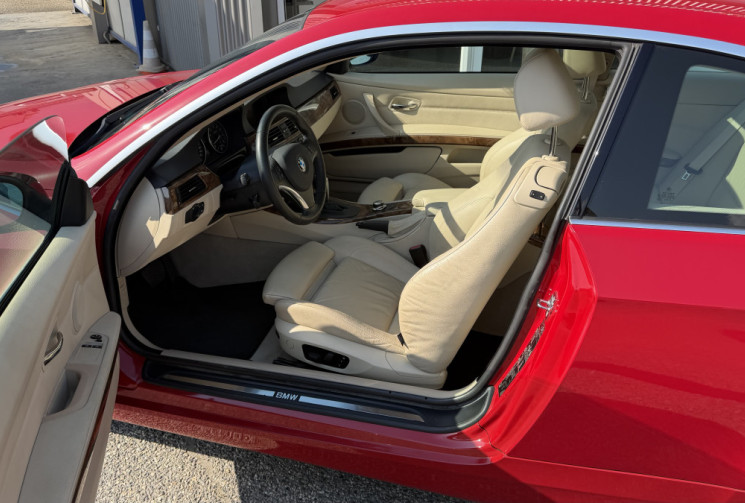 BMW SERIE 3 COUPE E92 335i 3.0i 306 BVA Pack luxe - full origine 94000 km 