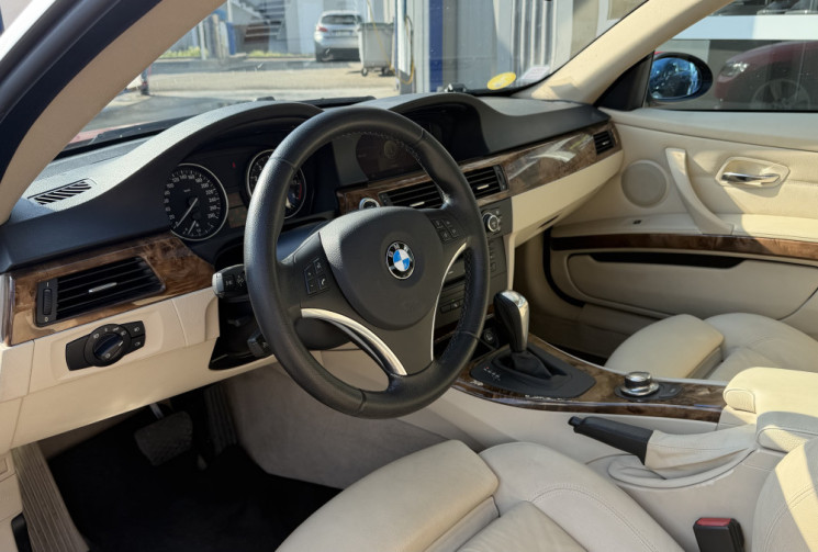BMW SERIE 3 COUPE E92 335i 3.0i 306 BVA Pack luxe - full origine 94000 km 