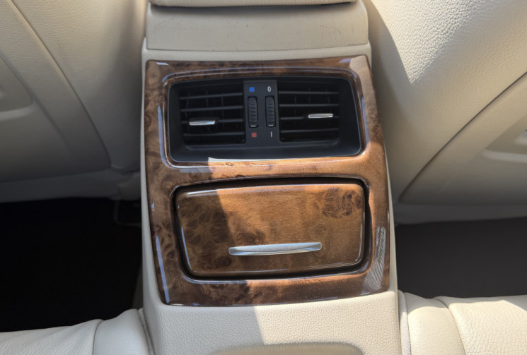 BMW SERIE 3 COUPE E92 335i 3.0i 306 BVA Pack luxe - full origine 94000 km 