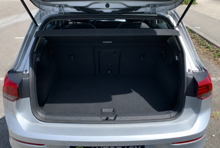 Volkswagen Golf VIII 2.0 TDI 150 STYLE 1ST DSG7