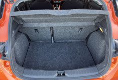 Nissan Micra 1.0 DIG-T 117 cv TECKNA + Attelage