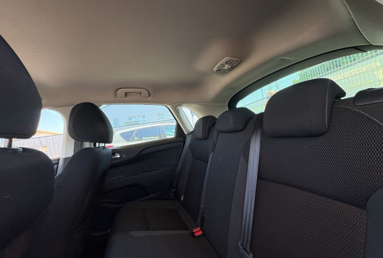 Citroën C4 1.2 130 MILLENIUM / 1ERE MAIN /   GARANTIE 12 MOIS