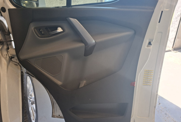 Ford Custom  Transit Custom I 290 L1H1 2.2 TDCi 16V DPF Fourgon court S&S 155
