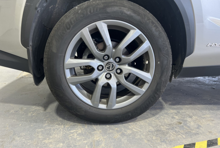 Lexus NX 300H 2.5 Hybrid 197 Business Pack / Full entretien Lexus / Caméra de recul
