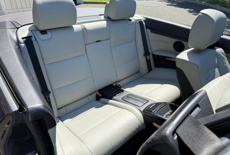 BMW Série 3 Cabriolet  320 d 163 Pack Luxe / Full entretien BMW