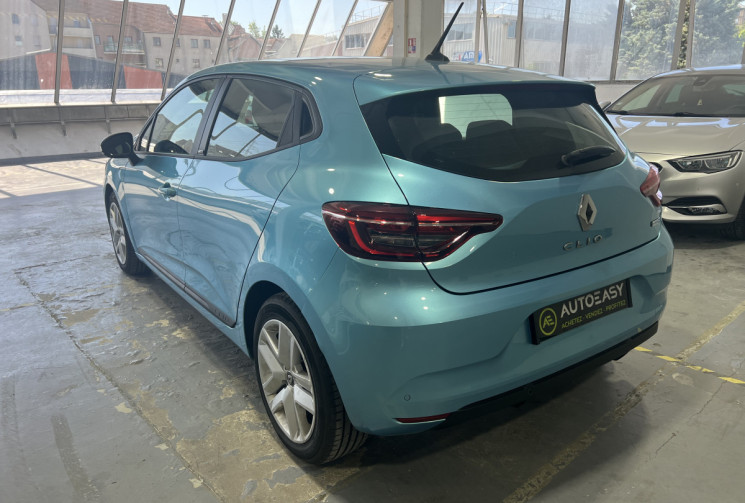 Renault CLIO V  1.6 E-Tech 140 ZEN / Entretien OK