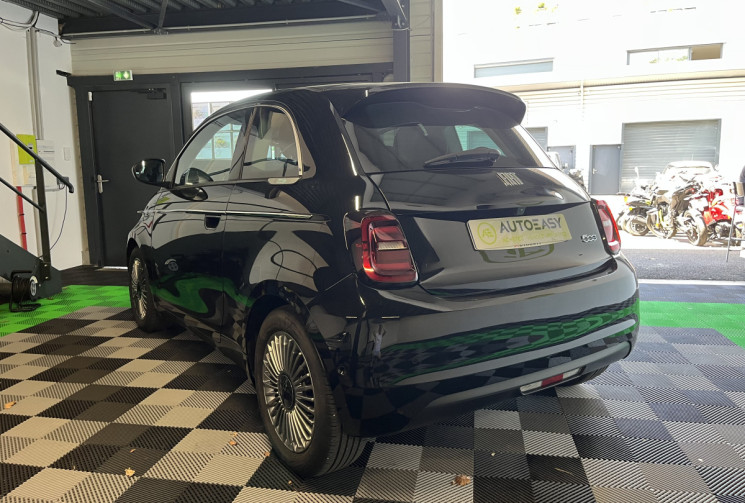 FIAT 500 Pack Confort & Style MY23 / 1 ° main / SUIVI 100 % FIAT / GARANTIE CONSTRUCTEUR 2027