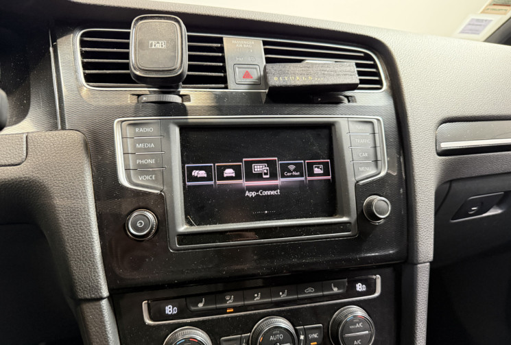 Volkswagen Golf GTI 2.0 TSI 220ch 