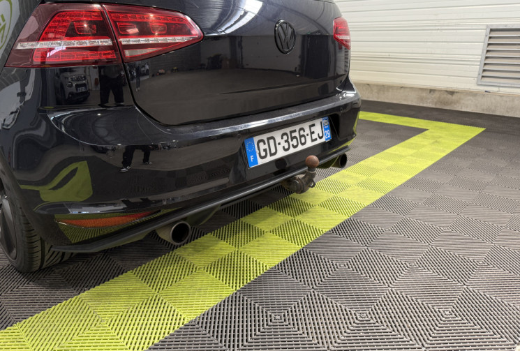 Volkswagen Golf GTI 2.0 TSI 220ch 