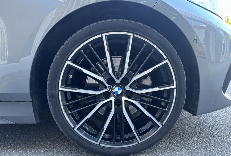 BMW Série 1 118i 136 M Sport DCT7 / Toit ouvrant / Sièges Baquet / Tête haute / Harman Kardon / TVA