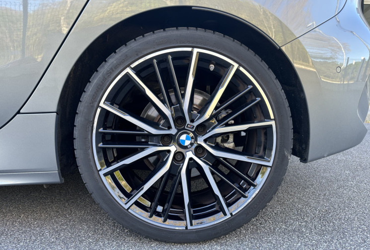 BMW Série 1 118i 136 M Sport DCT7 / Toit ouvrant / Sièges Baquet / Tête haute / Harman Kardon / TVA