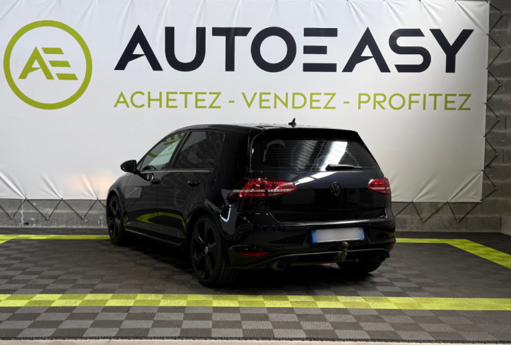 Volkswagen Golf GTI 2.0 TSI 220ch 