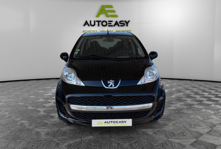 Peugeot 107 1.0 / 68 CH / TRENDY / CLIM / BVA 