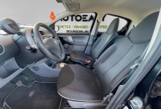 Peugeot 107 1.0 / 68 CH / TRENDY / CLIM / BVA 