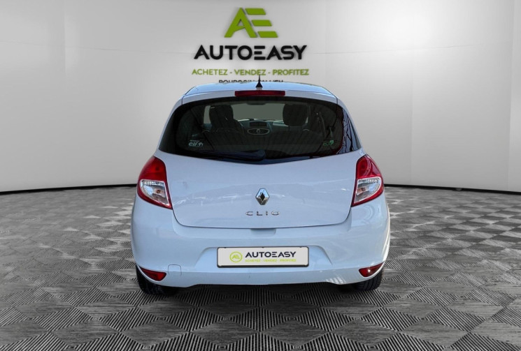 Renault Clio III / 1.5 DCI / 75 CH  / EXPRESSION / CLIM / DISTRIB 2023 