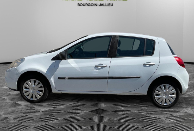 Renault Clio III / 1.5 DCI / 75 CH  / EXPRESSION / CLIM / DISTRIB 2023 