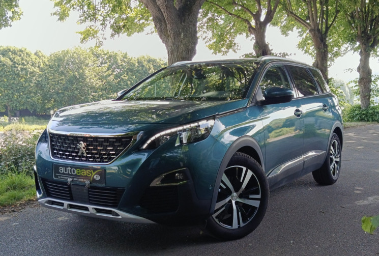 Peugeot 5008 1.2 THP Allure Business 130 / EAT8 / Courroie de distribution neuve / 7 Places
