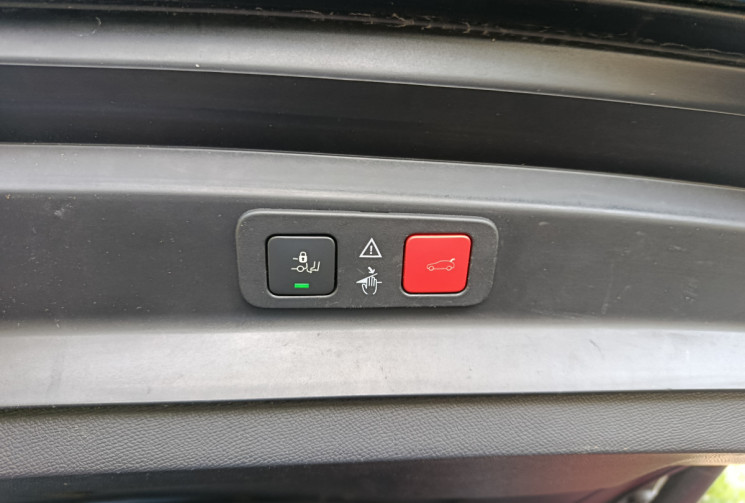 Peugeot 5008 1.2 THP Allure Business 130 / EAT8 / Courroie de distribution neuve / 7 Places