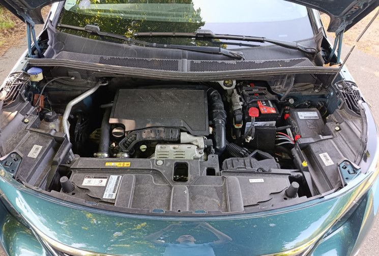 Peugeot 5008 1.2 THP Allure Business 130 / EAT8 / Courroie de distribution neuve / 7 Places
