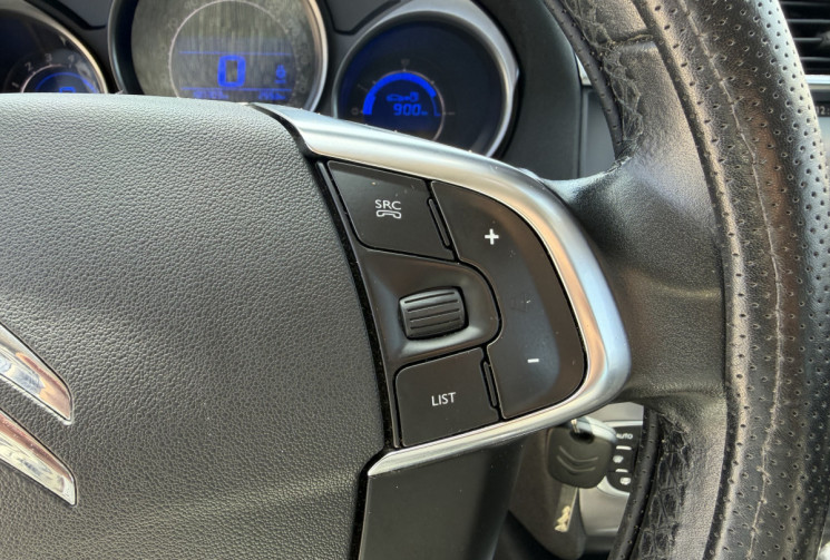 Citroën C4 1.6 BLUE HDi 120 MILLENIUM EAT6 - MOTEUR NEUF 5000 kms