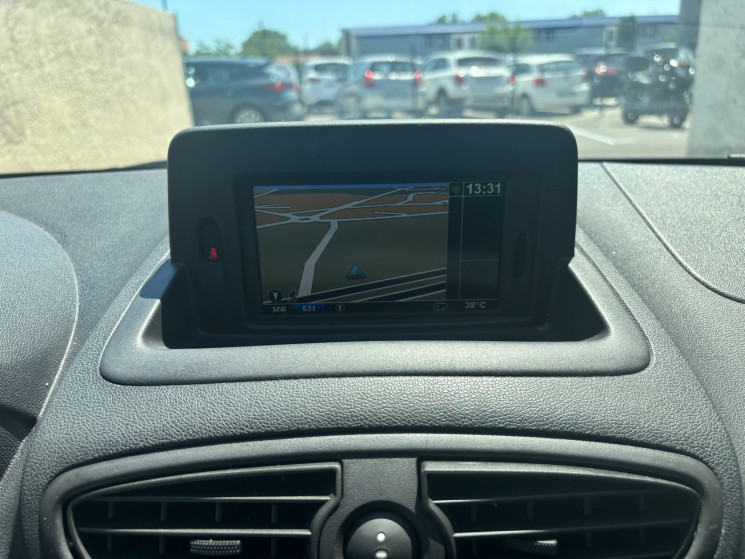 Renault Clio 1.5 dCi 75ch Tomtom / Gps / Bluetooh / Révisée / Garantie