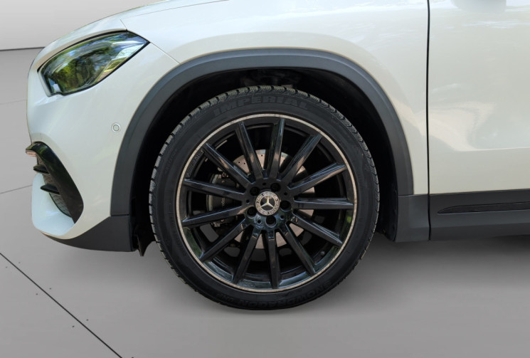 Mercedes GLA 200D 150 cv BVA AMG LINE / pack premium + / attelage / origine france 