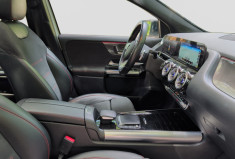 Mercedes GLA 200D 150 cv BVA AMG LINE / pack premium + / attelage / origine france 