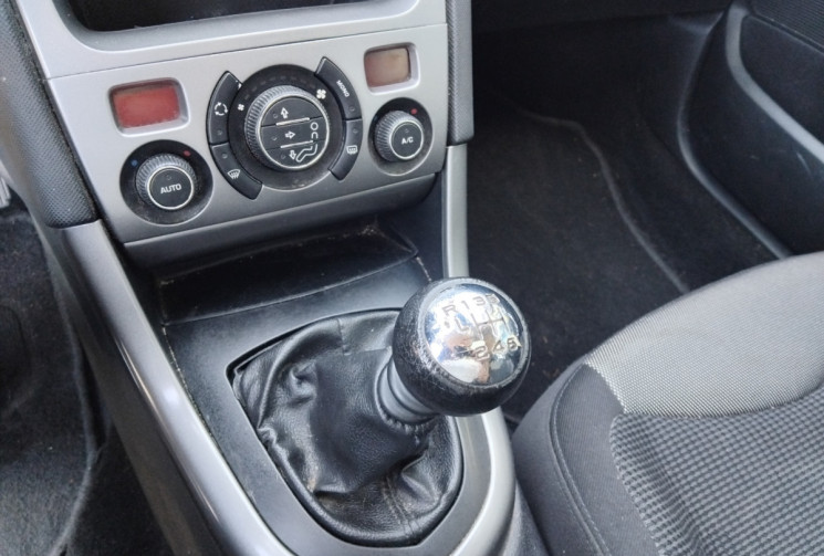 Peugeot 308  1.6 e-HDi 8V FAP S&S 112 cv - Suivi Complet