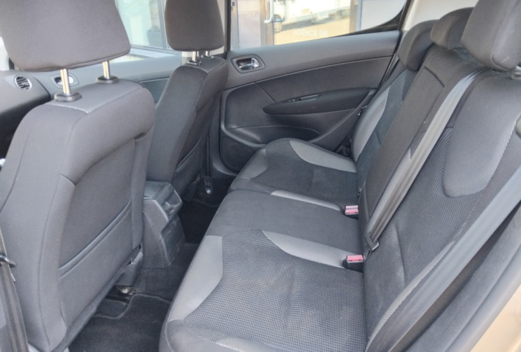 Peugeot 308  1.6 e-HDi 8V FAP S&S 112 cv - Suivi Complet