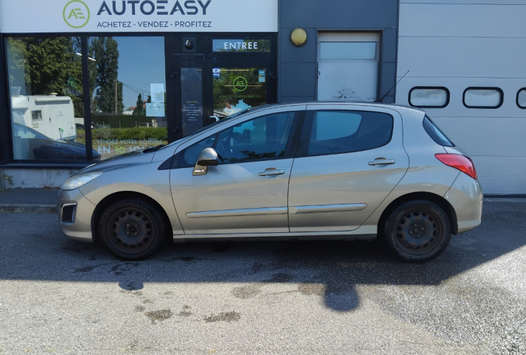 Peugeot 308  1.6 e-HDi 8V FAP S&S 112 cv - Suivi Complet