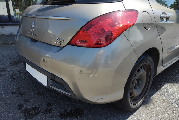 Peugeot 308  1.6 e-HDi 8V FAP S&S 112 cv - Suivi Complet