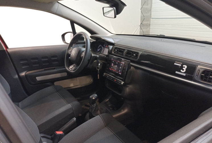 Citroën C3 1.2 83 ch Shine / Courroie de distribution remplacée en janvier 2025