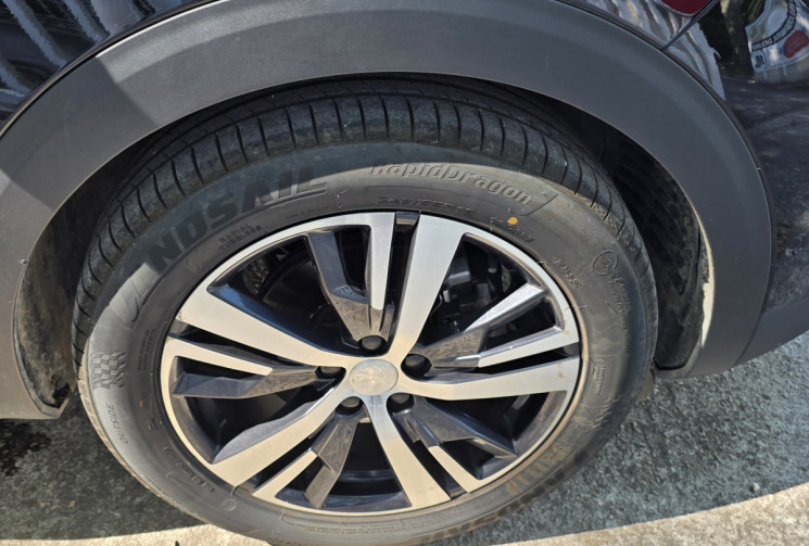 Peugeot 5008 HDI 130CV EAT 8 ALLURE 7 PLACES / ENTRETIEN A JOUR